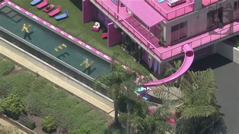 How much that Malibu Barbie Dream House costs, according to experts